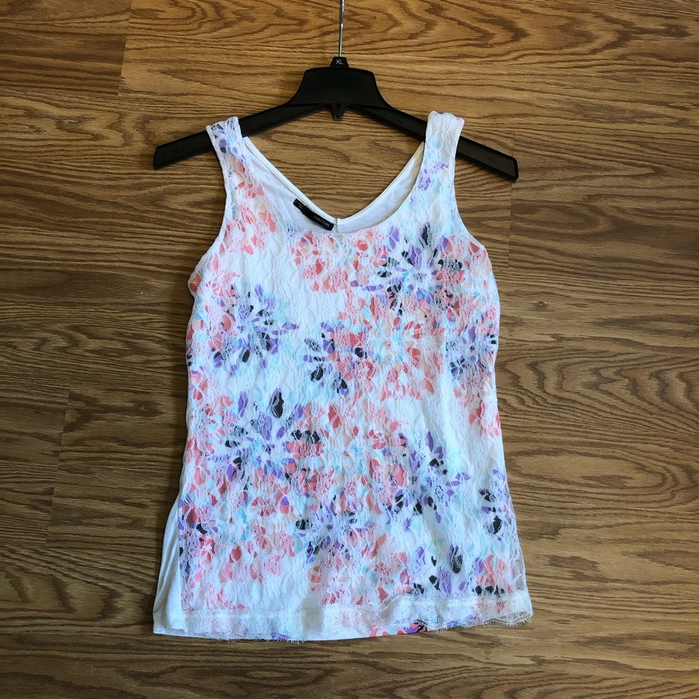 White floral tank top